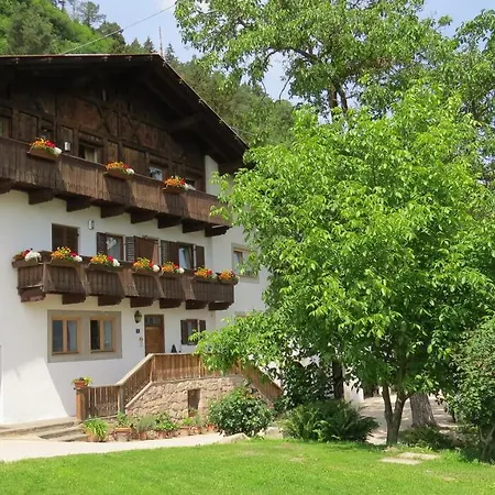 Kirchtalhof Lana